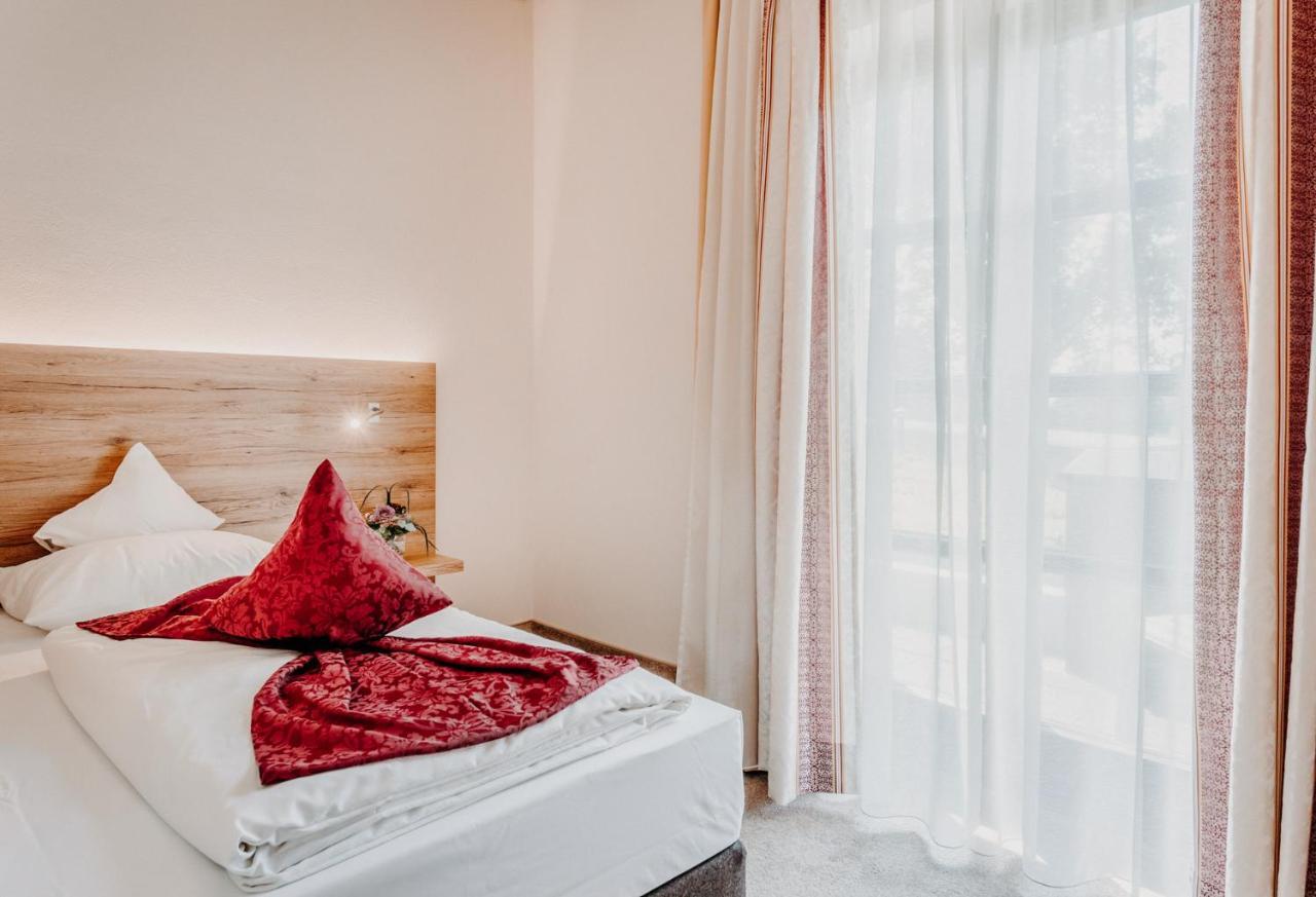 Der Eisvogel - Wellness- & Genusshotel Bad Gogging Bagian luar foto