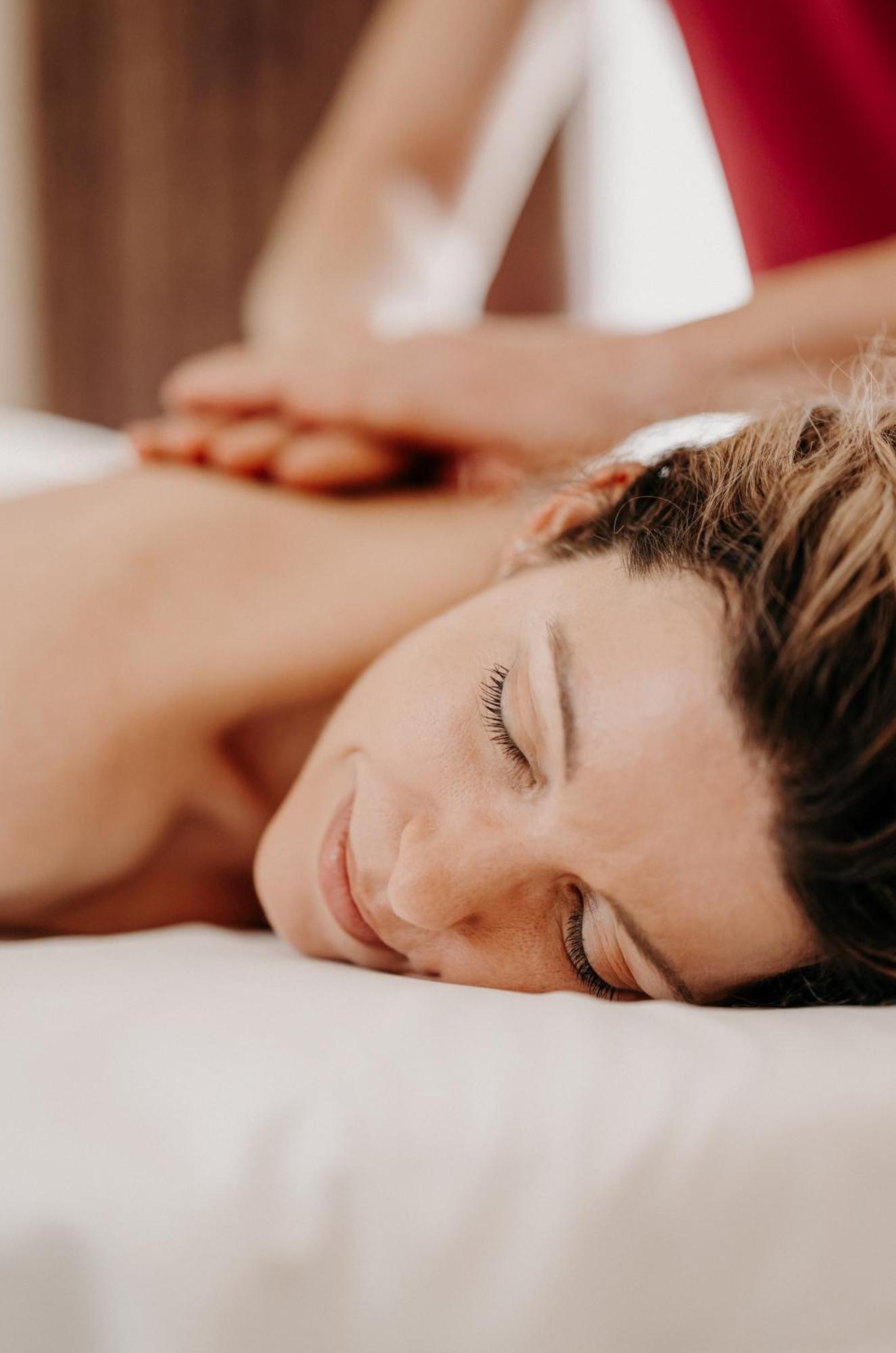 Der Eisvogel - Wellness- & Genusshotel Bad Gogging Bagian luar foto