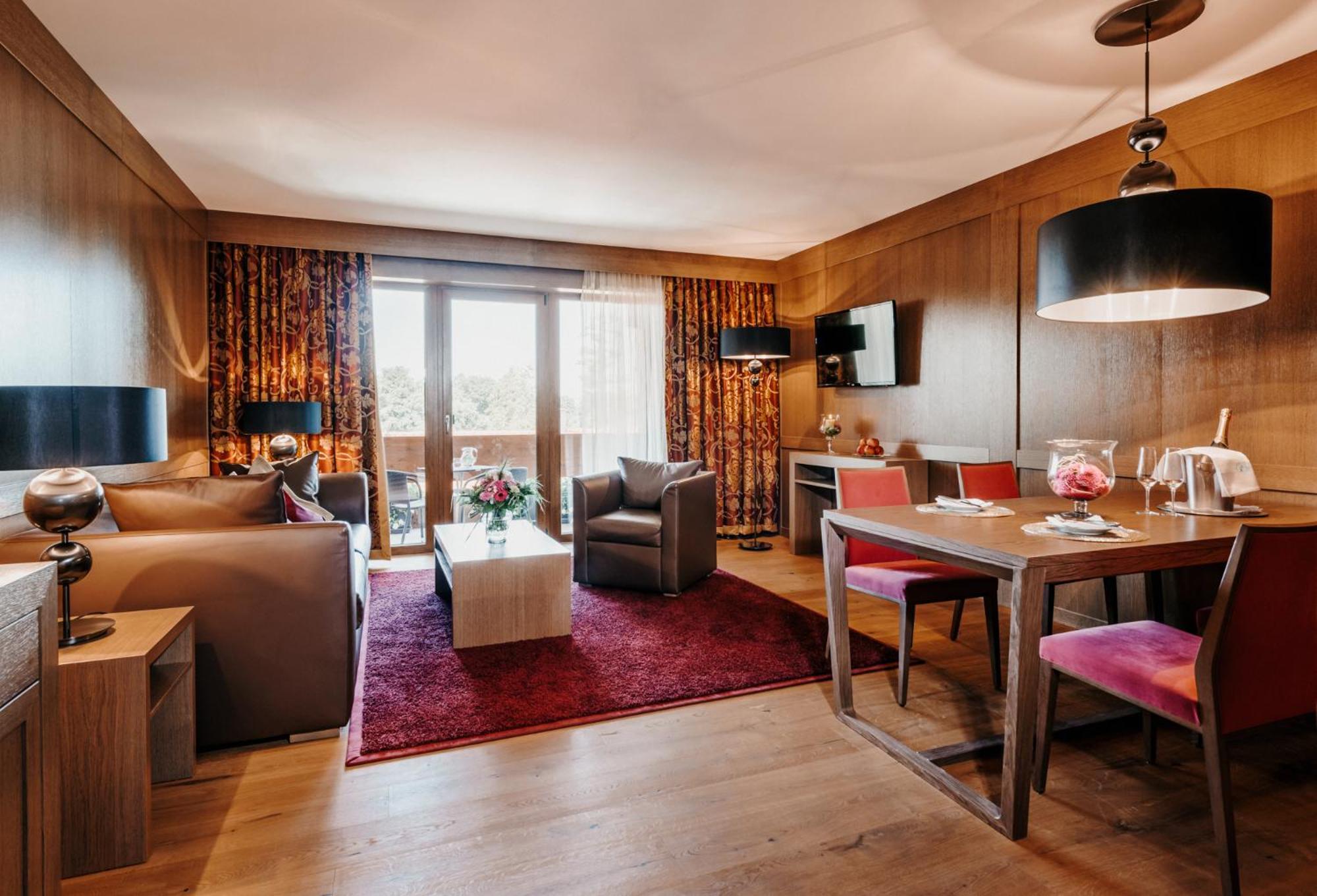 Der Eisvogel - Wellness- & Genusshotel Bad Gogging Bagian luar foto